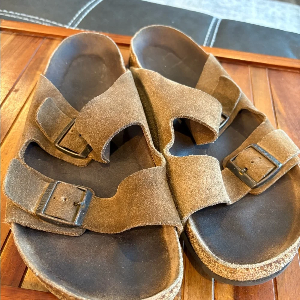 Birkenstock Arizona Men's Tan Suede Sandals